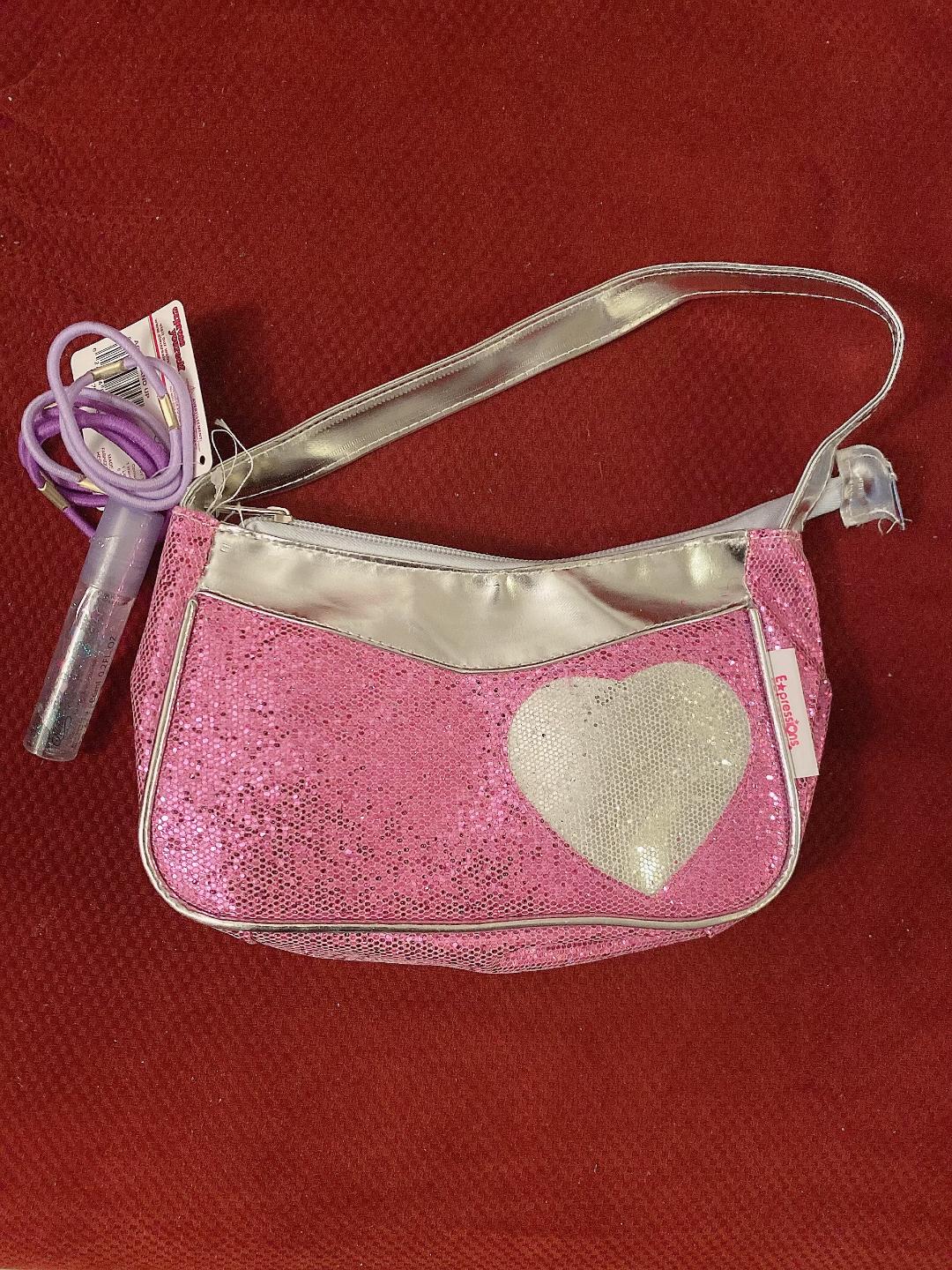 Purple pocketbook With lipgloss & bows