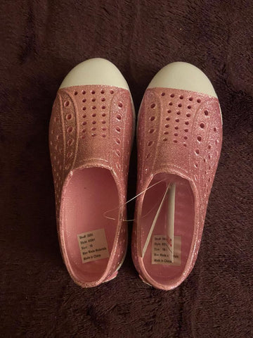 girls sparkle pink glitter crocs